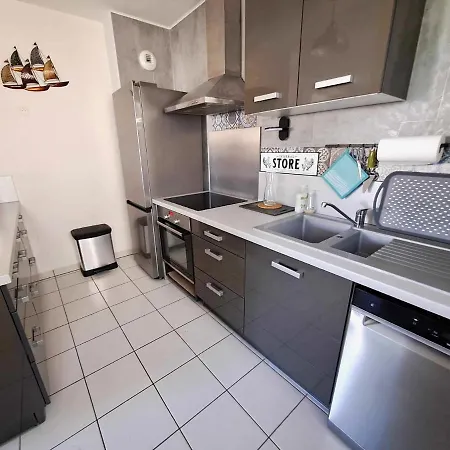 Chez Marianne Apartment *